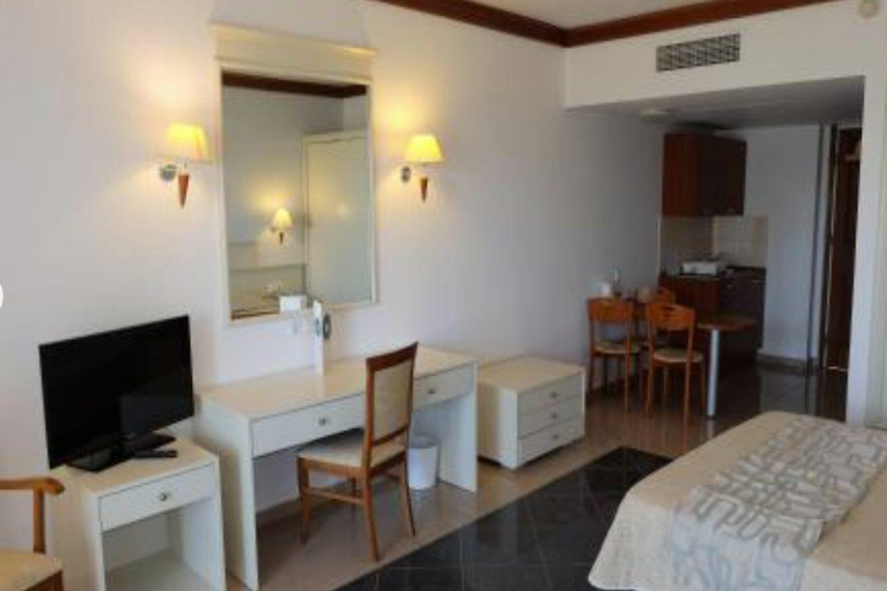 Kipriotis Maris Suites Psalidi  Luaran gambar