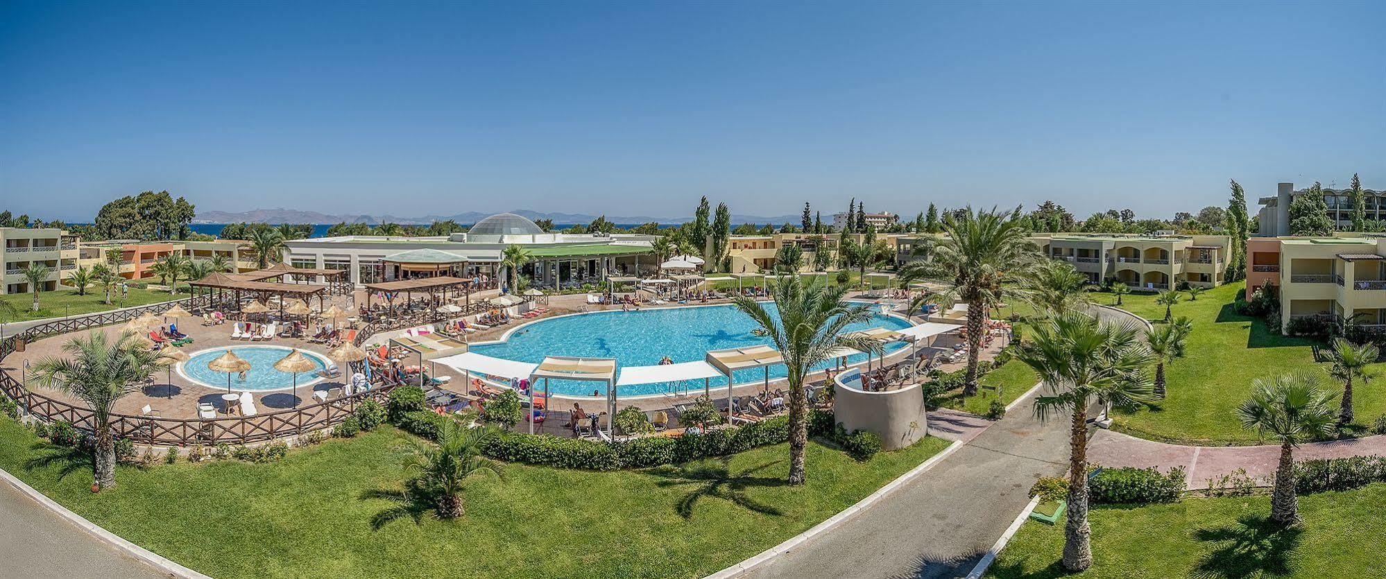 Kipriotis Maris Suites Psalidi  Luaran gambar