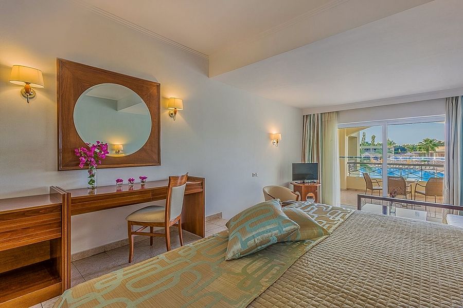 Kipriotis Maris Suites Psalidi  Luaran gambar