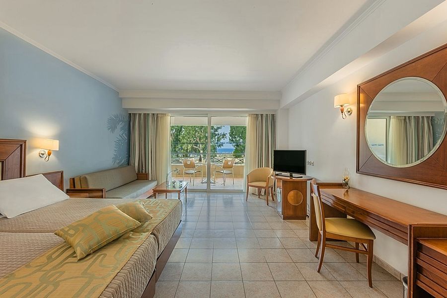 Kipriotis Maris Suites Psalidi  Luaran gambar